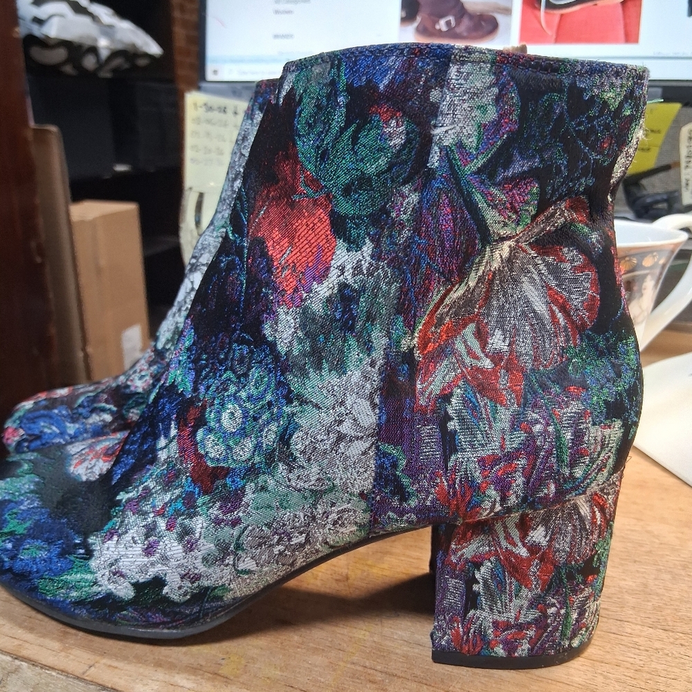 Embellished Floral Jacquard Ankle Boot - Multicolor